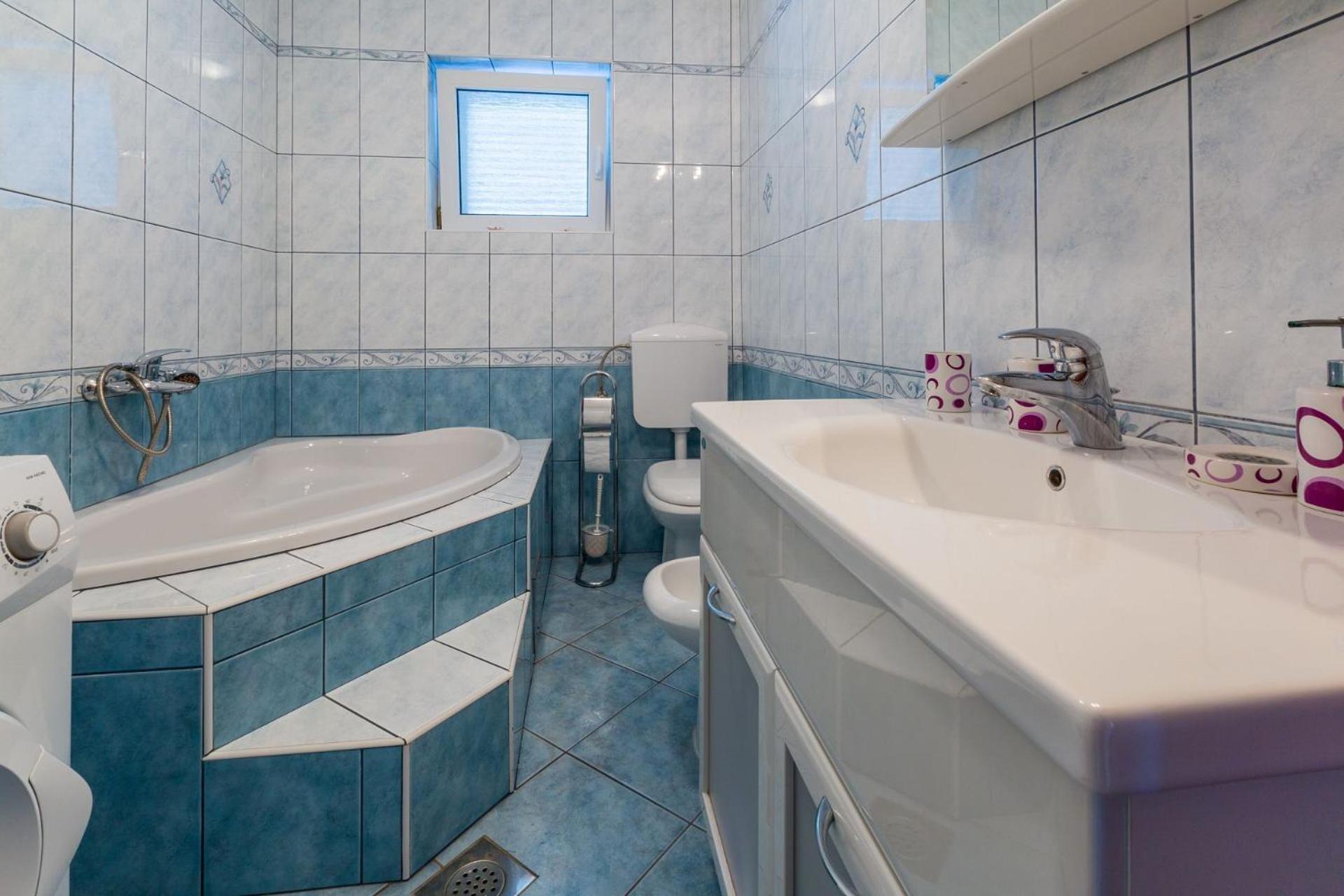 Apartments Tomica Нови-Винодолски Экстерьер фото
