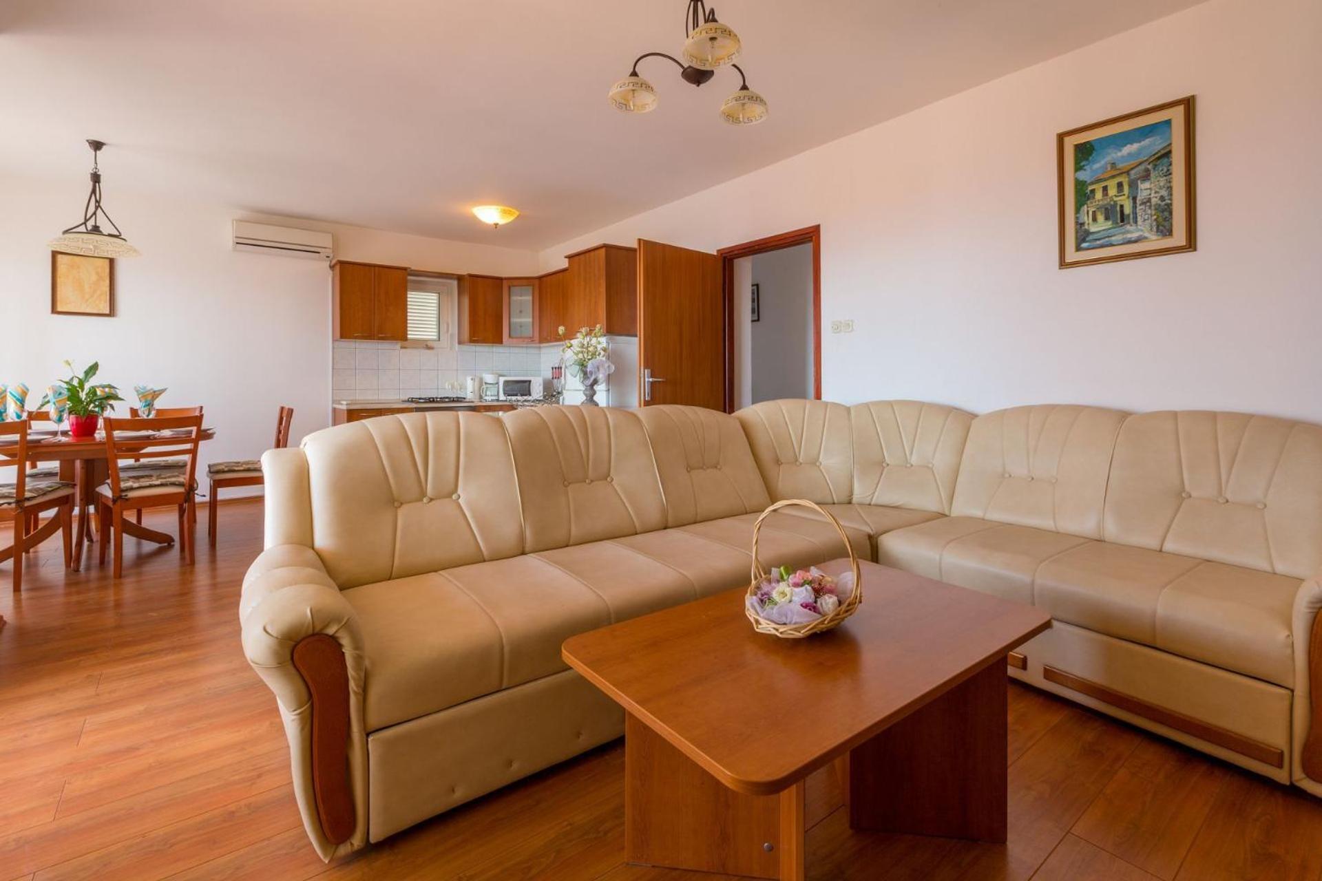 Apartments Tomica Нови-Винодолски Экстерьер фото