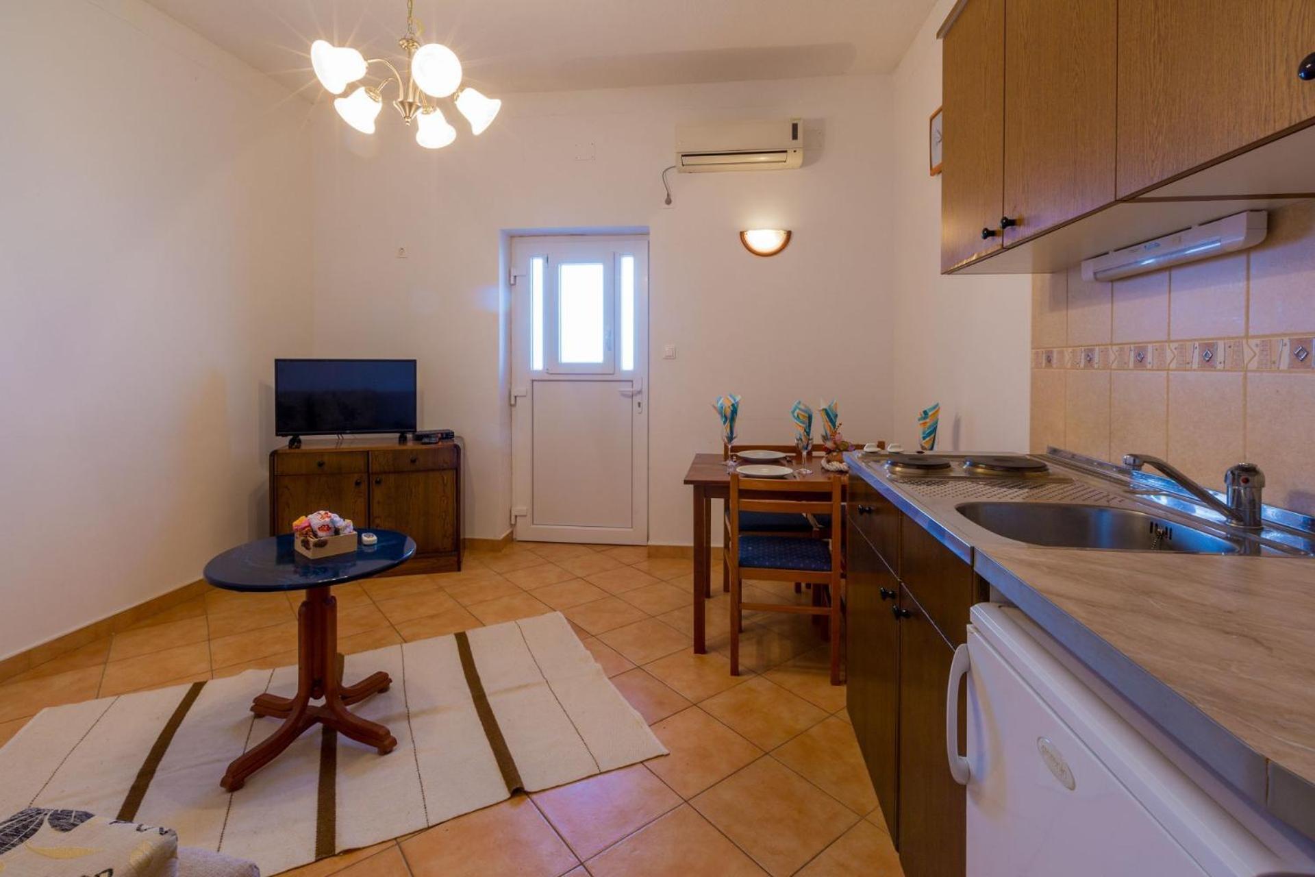 Apartments Tomica Нови-Винодолски Экстерьер фото