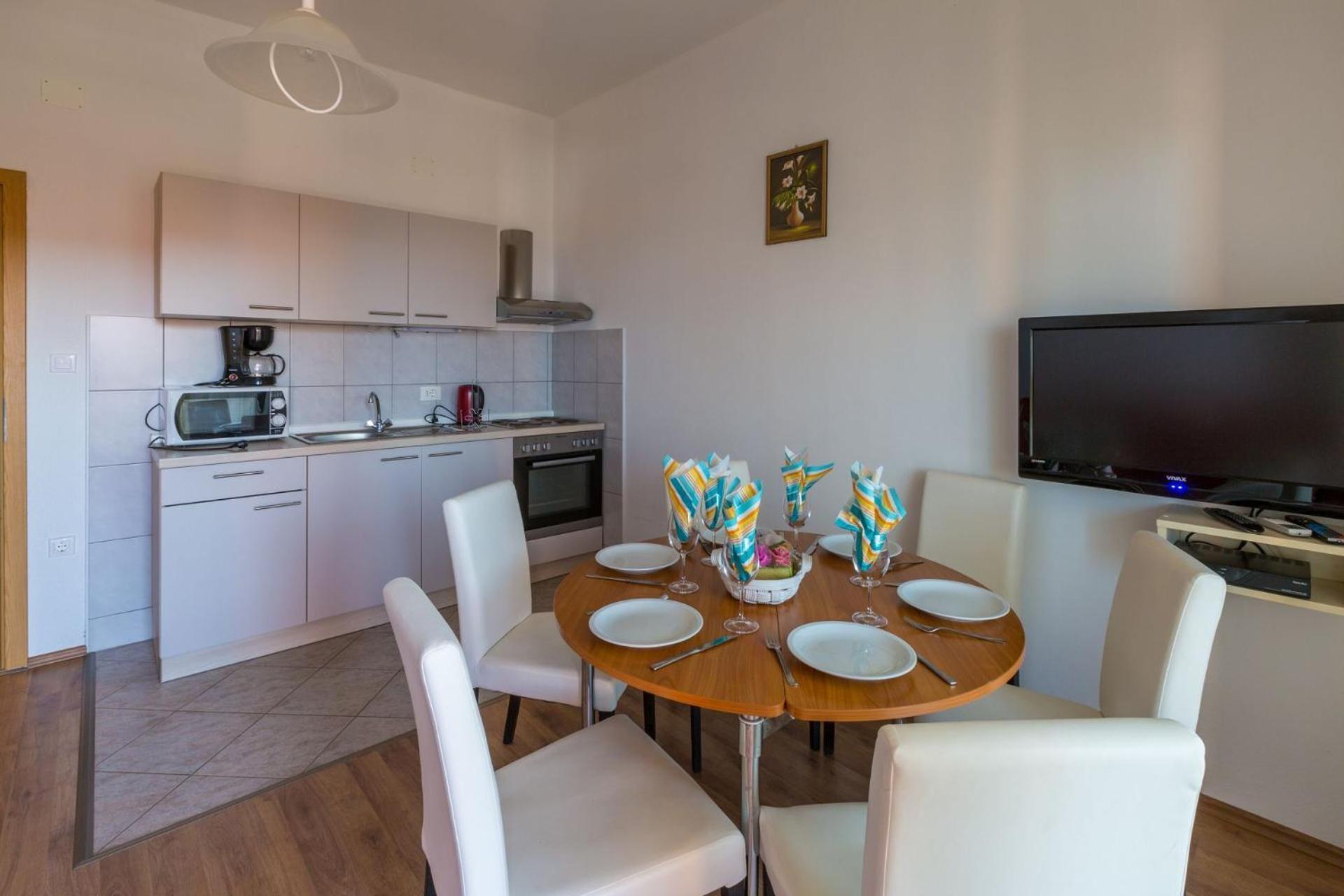 Apartments Tomica Нови-Винодолски Экстерьер фото